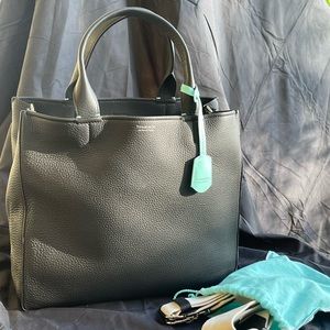 BRAND NEW TIFFANYS BLACK WOMENS TOTE BAG
